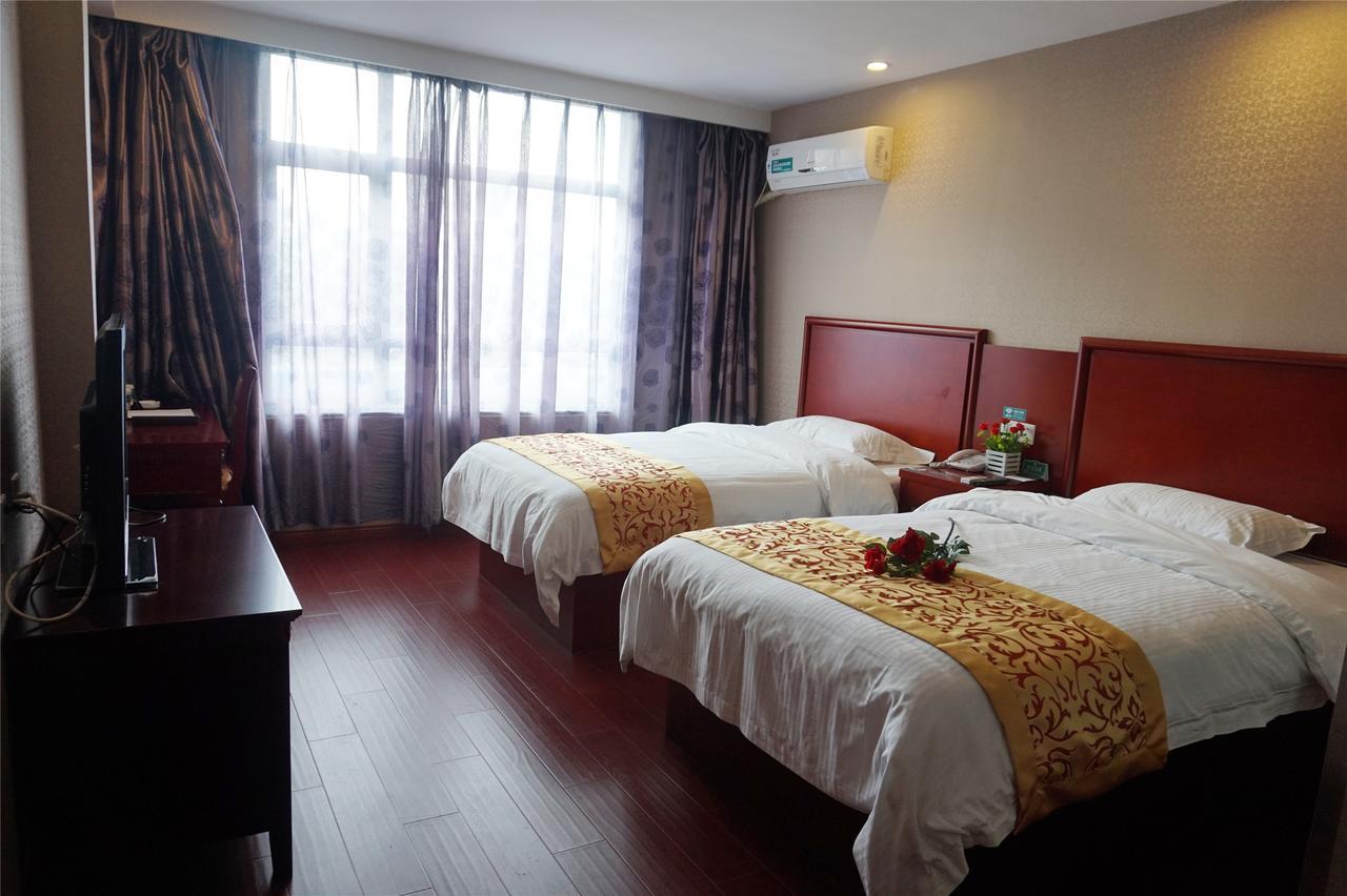 Greentree Inn Sichuan Chengdu Chongzhou Shiji Avenue Longteng Decorative City Business Hotel Extérieur photo